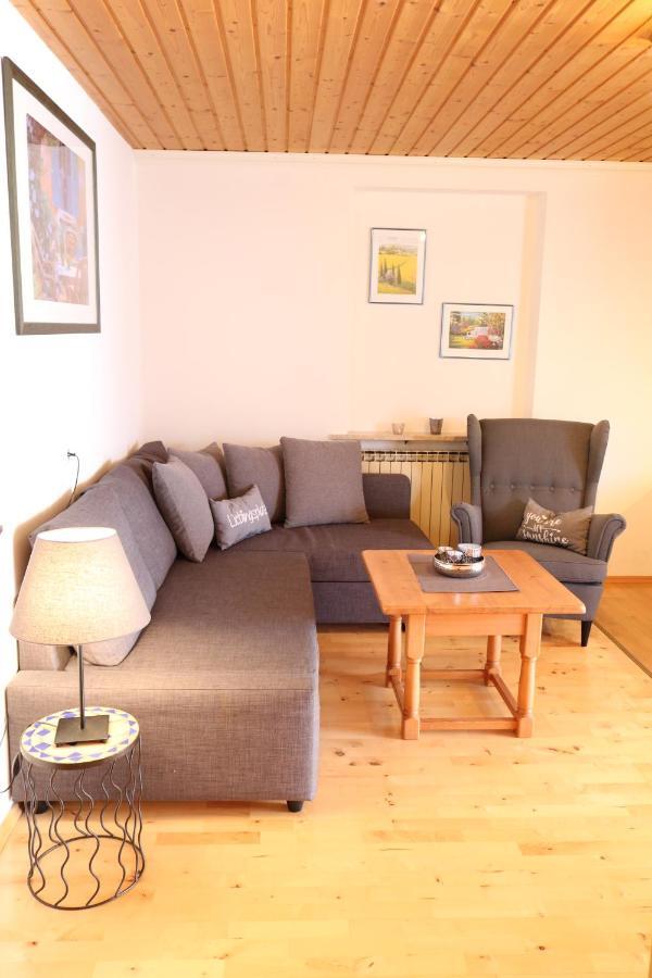 Appartement Haus Poeckl à Strobl Extérieur photo